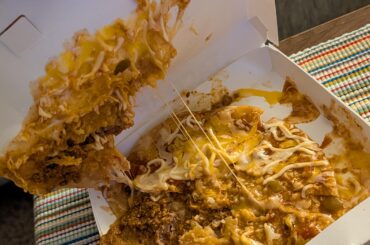 Normalize Mexican pizza on top...