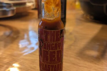 In Germany we don't say :"Good things come in small packages." We say: " Klein, aber OHO"