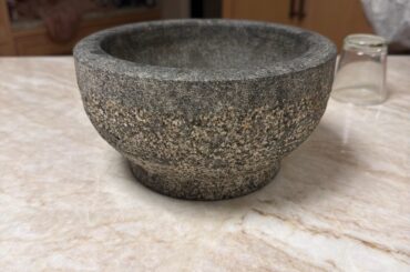 Is my molcajete authenticijete or is my friend purposefully trying to poison me?