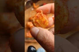 🍋 Lemon Chilli Salt Recipe: The Indian Street-Style Trick for Instant Flavor Bombs #shorts