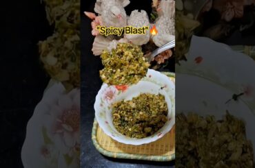 Spicy Maharashtrian Thecha 🌶️ | Green Chilli Garlic Thecha | Authentic Thecha#shortsfeed #ytshorts
