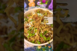 Garlic Chilli Maggie🧄Quick&Delicious Snack#shots #youtubeshorts #shortsfeed #vairalvideo #cooking