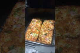Easy and quick chilli cheese toast recipe❤️ #shorts #shortsfeed #viral #recipe #trending #food #top