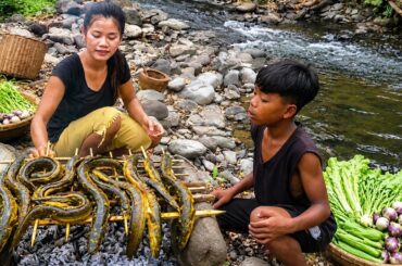 Grilled Eel with Spicy Chili Recipe 🌶️🔥 Amazing River Cooking & Eating Show!