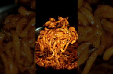 Spice Chili Garlic Maggi 🥵🌶️#shorts #maggi