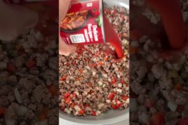 Dr Pepper Sloppy Joes #sloppyjoes #groundbeefrecipe #easydinner