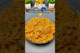 Chilli Garlic Maggi Recipe 🥵 #shorts #maggi #viral #recipe #chilli #snacks #shortsfeed
