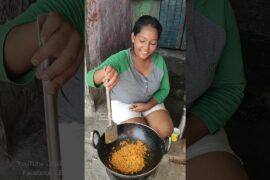 chilli Garlic 🧄 Maggi, Couple 🧑‍🤝‍🧑 vlog 🥰 #shorts #cooking #vlog #food #lifestyle