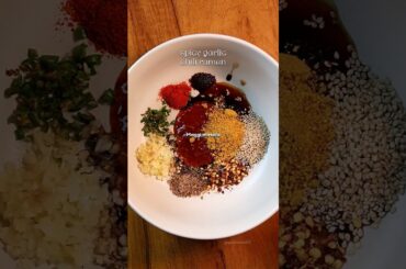 2 AM cravings = Korean-style chili garlic ramen 🍜 #shorts #recipe #koreanfood #maggi