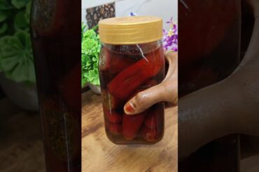 Lal Mirch Ka Achaar l Red Chilli Pickle l Bharwa Lal Mirch Ka Achaar 😋 #ytshorts #shorts #achaar
