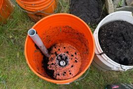 5gal earth buckets