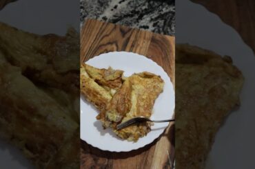 Cheese Pepper Omelette in 5 Minutes! 🧀| Breakfast Special #shorts