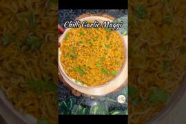 Chilli garlic maggi recipe 🥵🌶️ #shorts #viral #maggi #recipe #chilli #snacks  #shortsfeed