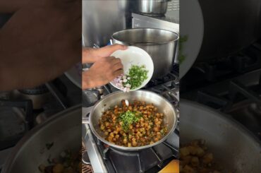 Daru ke saath Chakna | veg Snacks | Chilli potato recipe | easy veg Snacks #easysnacks #shorts