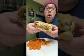 Double pepper jack hatch green chili smashburger!￼