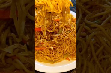 Veg Chowmein Lovers 😍😍 / Noodles Recipe #shorts #streetfoodlover