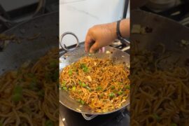 Chilli Garlic Noodles & Manchurian ❤️ || Desi Chinese Recipe || #viral #recipe