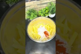 Crispy chilli fries 🍟 # #foodshorts #youtubeshorts #recipe #cooking #viral #shorts #fries #chilli