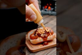🌭 Classic Chili Dog Recipe | Easy American Street Food | Mini Cooking #shorts