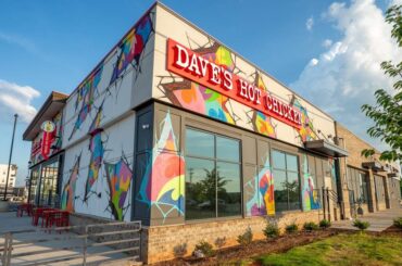 Dave’s Hot Chicken plans first Manatee County FL restaurant