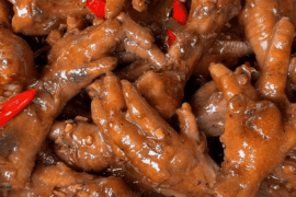 Spicy chicken feet in adobo style