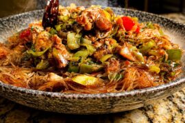 Kung pao chicken, vermicelli chow mein
