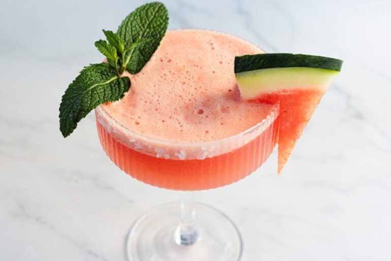 The 10 Best Mezcal Cocktail Recipes For Summer