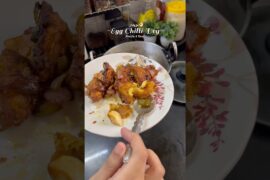 💁🏻‍♀️Minimum ingredients me banao ye wali EGG CHILLI better than chicken!✨#shorts #recipe #chilli