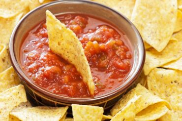 5 Best Jarred Salsa Brands, According to Chefs