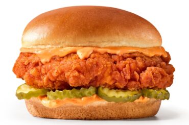 7-Eleven debuts 5 new hot sandwiches, including 1 at a QSR