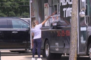 Scammers targeting Iowa food trucks, vendors lose hundreds before fireworks event