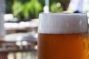 Chaska City Council to vote on allowing drinking at certain downtown events