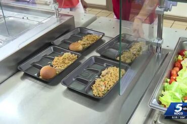 Oklahoma schools struggle after meal program funding cut