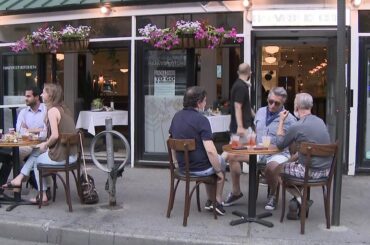 Outdoor dining across New York City returns, with hundreds of restaurants approved