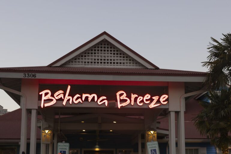 Bahama Breeze shuttering final locations, converting others to sister chains