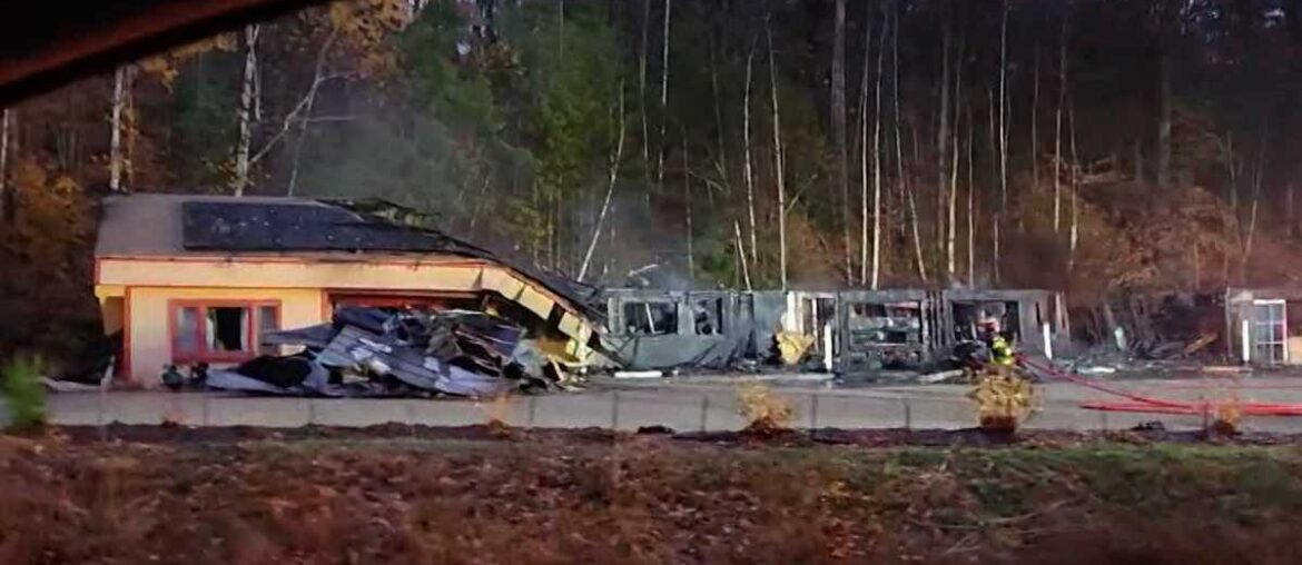 Popular New Hampshire store, pizza shop won't reopen after fire