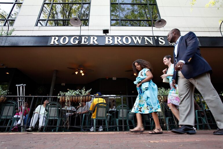 Roger Brown’s in Olde Towne Portsmouth to close after 25 years – The Virginian-Pilot