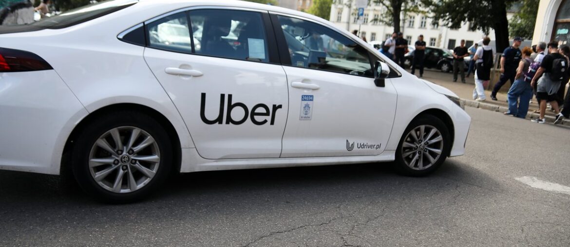 A lifeline for NYC domestic violence survivors gains more funding from Uber