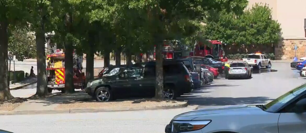 Worker hurt in fire at metro Atlanta Cheesecake Factory – WSB-TV Channel 2