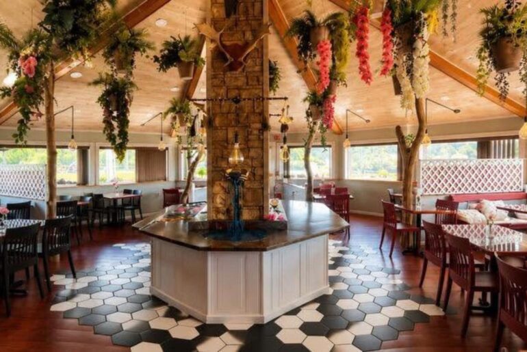 Sakura Harbour Serves Maine Scallop Shooters With Sake