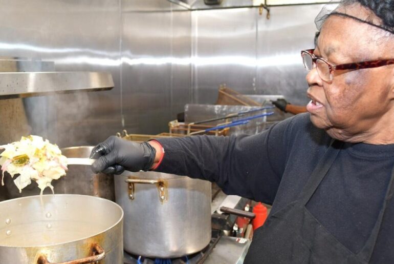 Downtown seafood restaurant changes name, menu | APG State News