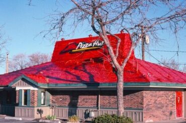 3 Northwest Indiana Pizza Huts to embrace retro look