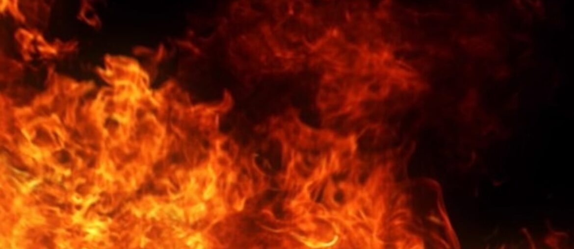 Firefighters contain fire at Swansboro pizza restaurant