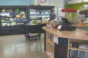 Illinois Grocery Initiative expands with $26M in grants for new, existing, and closed stores