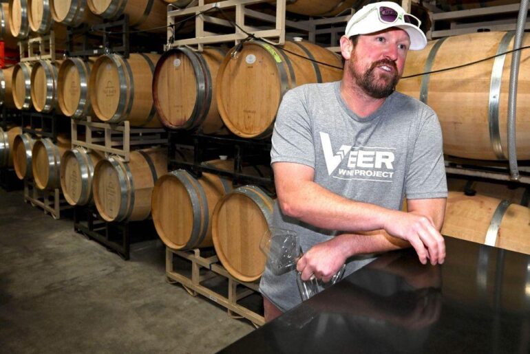 UI food tech center cultivates wine niche