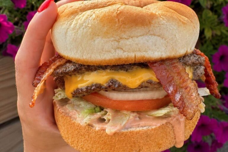 Snappy Stop Unveils John Hardy’s BBQ Burger in Rochester, MN