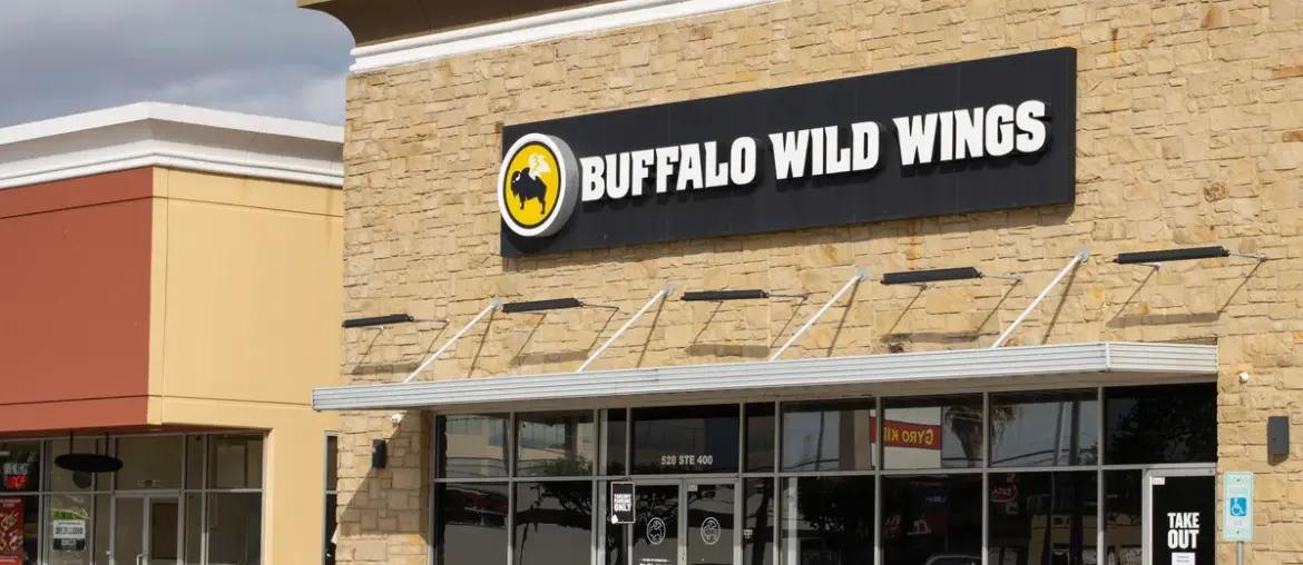 Judge says lawsuit over Buffalo Wild Wings boneless wings has "no meat on its bones"