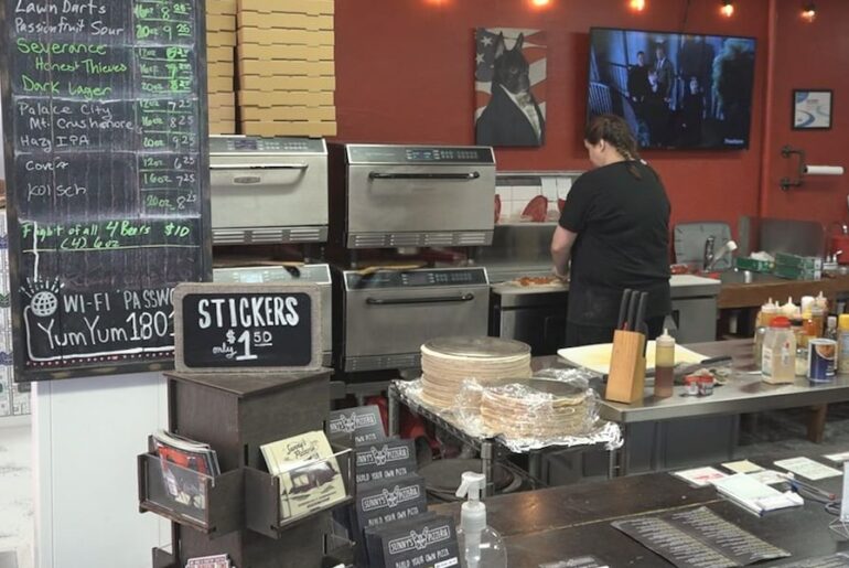 Restaurants outside downtown Sioux Falls face slow month without Burger Battle