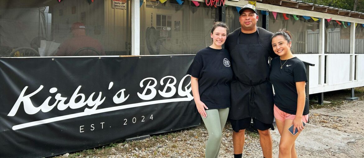 If You Spot the Roadside Flags at Kirby’s BBQ, Pull Over
