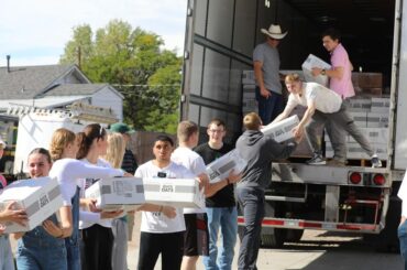 America250 truck makes its first delivery in Wyoming as part of America Gives | Local News